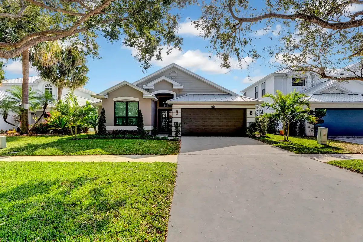 535 Enfield Ct, Delray Beach: photo 1 of 36
