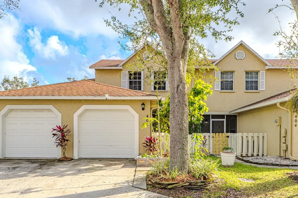 405 Maplewood Dr, Greenacres: photo 1 of 30