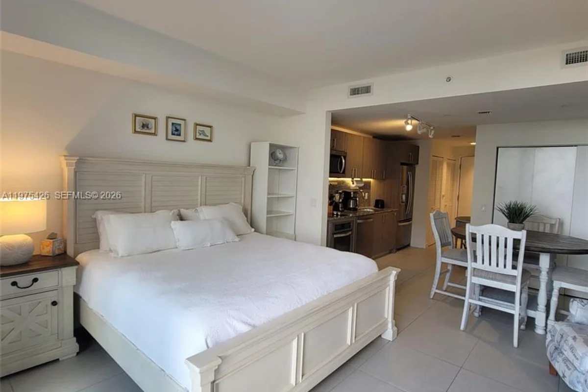 5350 NW 84th Ave #1116, Doral: photo 1 of 15
