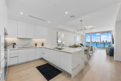 220 Lake Shore Dr #1410, Lake Park: photo 1 of 61