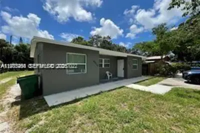 4910 SW 28th Ter #3, Dania Beach: photo 1 of 6