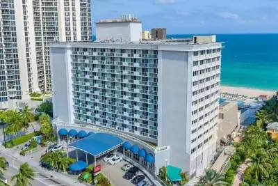 19201 Collins Ave #432, Sunny Isles Beach: photo 1 of 53