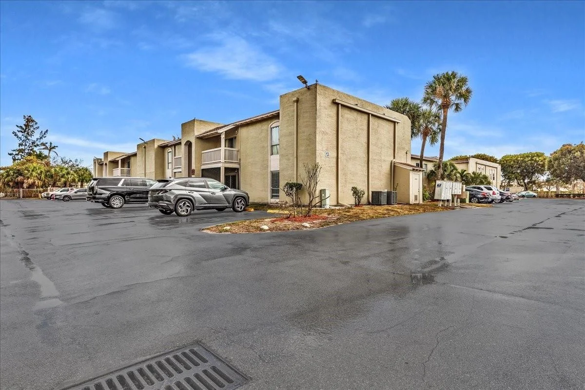 1500 N Congress Ave #C31, West Palm Beach: photo 1 of 39