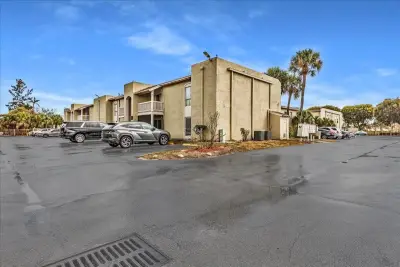 1500 N Congress Ave #C31, West Palm Beach: photo 1 of 39
