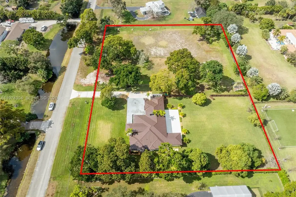 14401 W Palomino Dr, Southwest Ranches: photo 1 of 58
