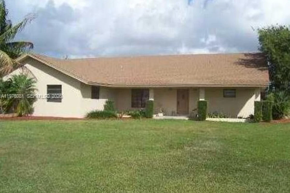 36995 SW 209th Ave, Homestead: photo 1 of 5