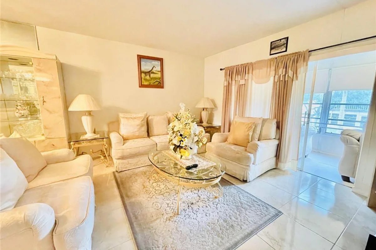 7505 W Atlantic Blvd #208, Margate: photo 1 of 6