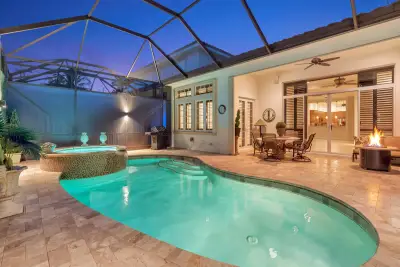 104 Renaissance Dr, North Palm Beach: photo 1 of 35