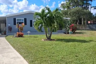 716 Sunny South Ave, Boynton Beach: photo 1 of 24