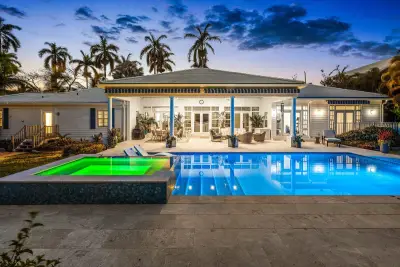 1101 Thomas St, Delray Beach: photo 1 of 63