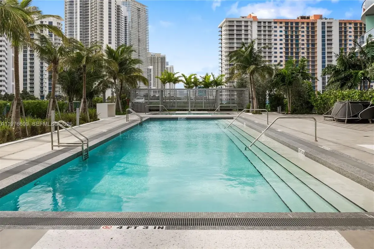 17550 Collins Ave #502, Sunny Isles Beach: photo 1 of 41