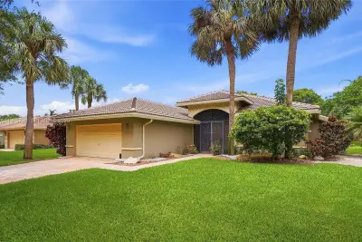 7771 Via Grande, Boynton Beach: photo 1 of 53