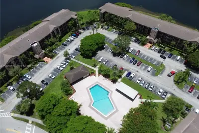 12500 SW 5th Ct #307M, Pembroke Pines: photo 1 of 39