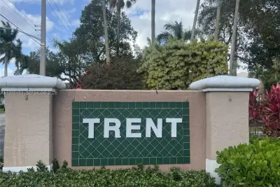 7555 Trent Dr #212 D, Tamarac: photo 1 of 11