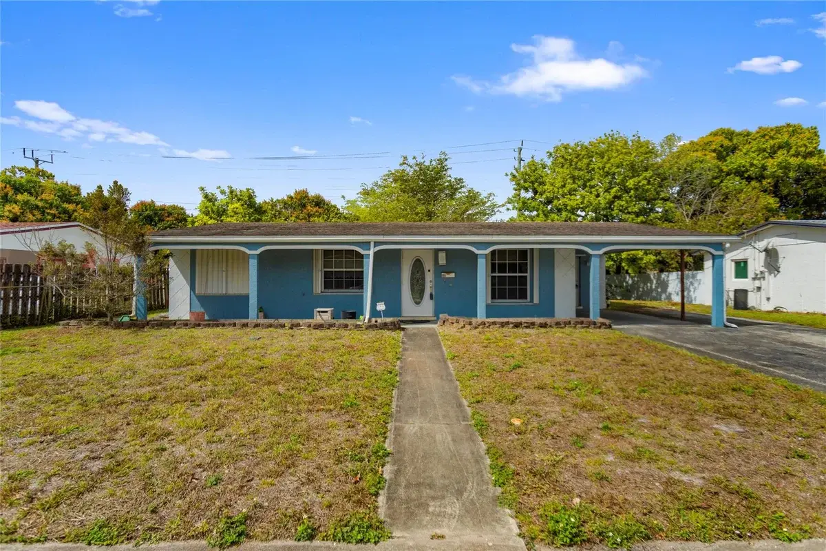 1411 NW 51st Ave, Lauderhill: photo 1 of 44