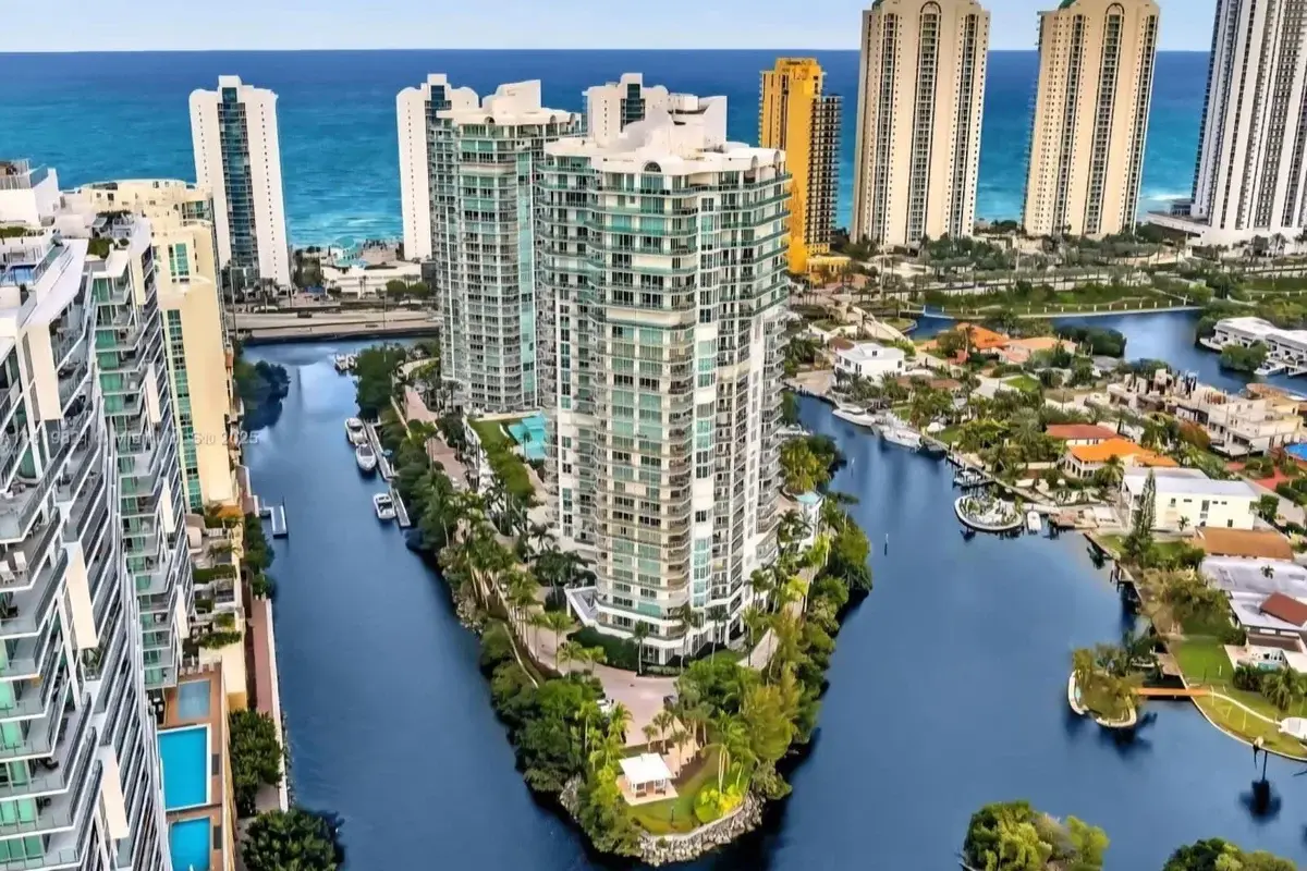16500 Collins Ave #356, Sunny Isles Beach: photo 1 of 6