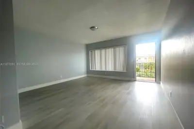 2309 S Federal Hwy #17, Boynton Beach: photo 1 of 18