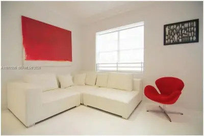 130 3rd St #101, Miami Beach: photo 1 of 9