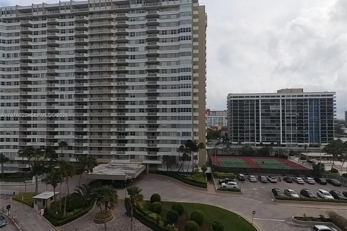 1965 S Ocean Dr #7E, Hallandale Beach: photo 1 of 14