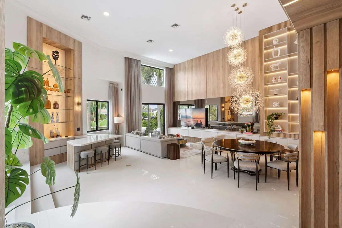 2651 NE 22nd Ct, Pompano Beach: photo 1 of 99