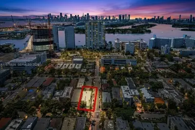 1000 7th St, Miami Beach: photo 1 of 52