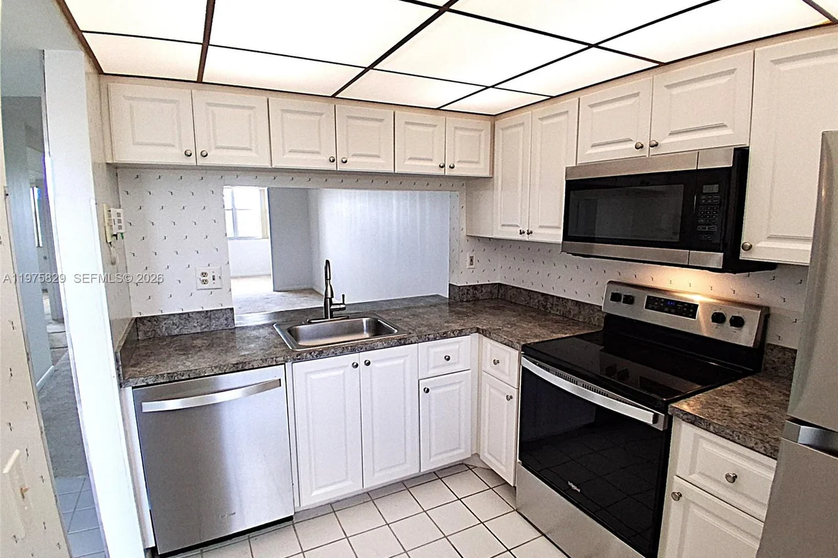 2635 NW 104th Ave #310, Sunrise: photo 1 of 87