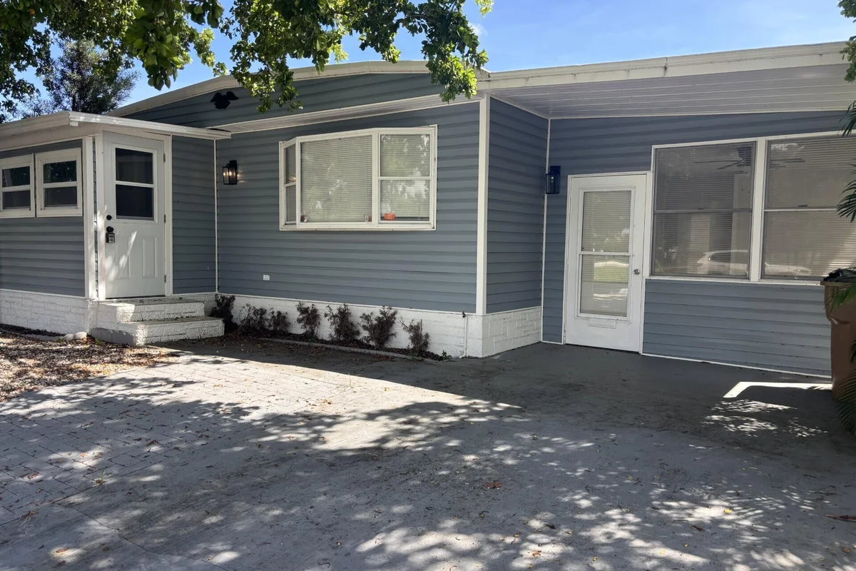 5010 NW 2nd Ave NW, Deerfield Beach: photo 1 of 54