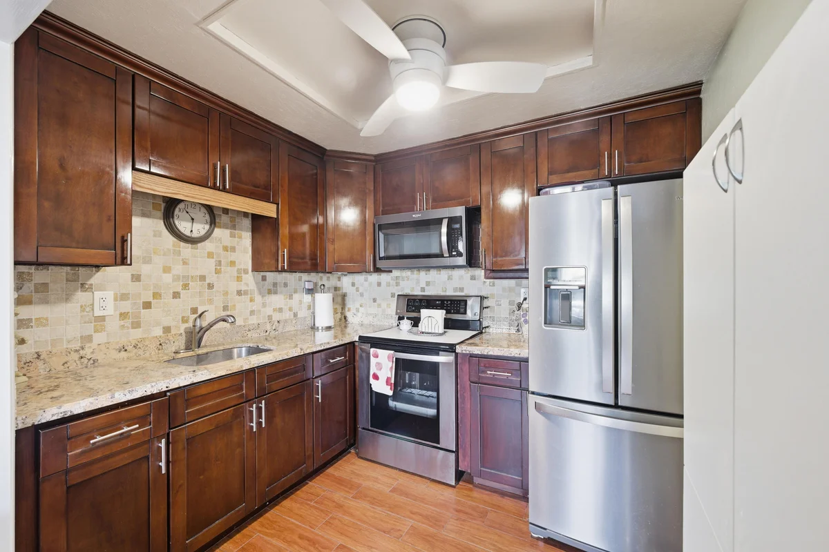 888 Flanders S, Delray Beach: photo 1 of 59