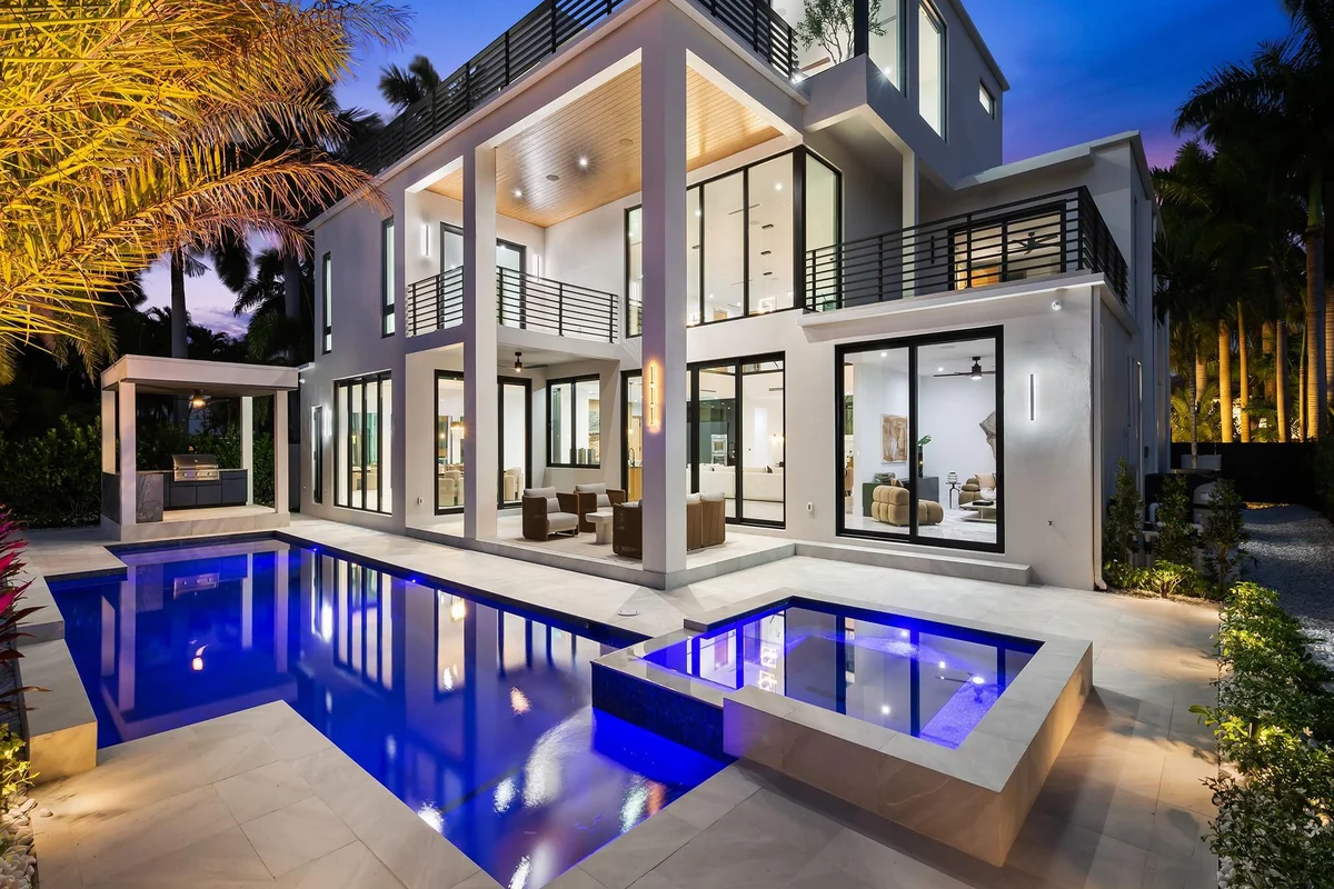 111 Fiesta Way, Fort Lauderdale: photo 1 of 86