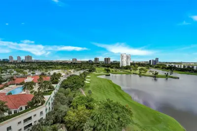 20000 E Country Club Dr #PH06, Aventura: photo 1 of 44