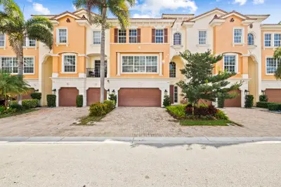 5580 NE Trieste Ter, Boca Raton: photo 1 of 33
