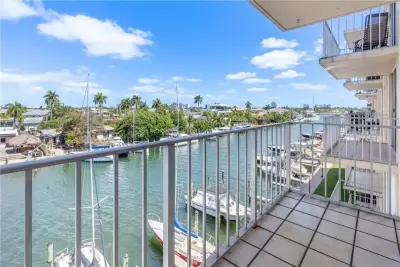 1777 SE 15th St #404, Fort Lauderdale: photo 1 of 21