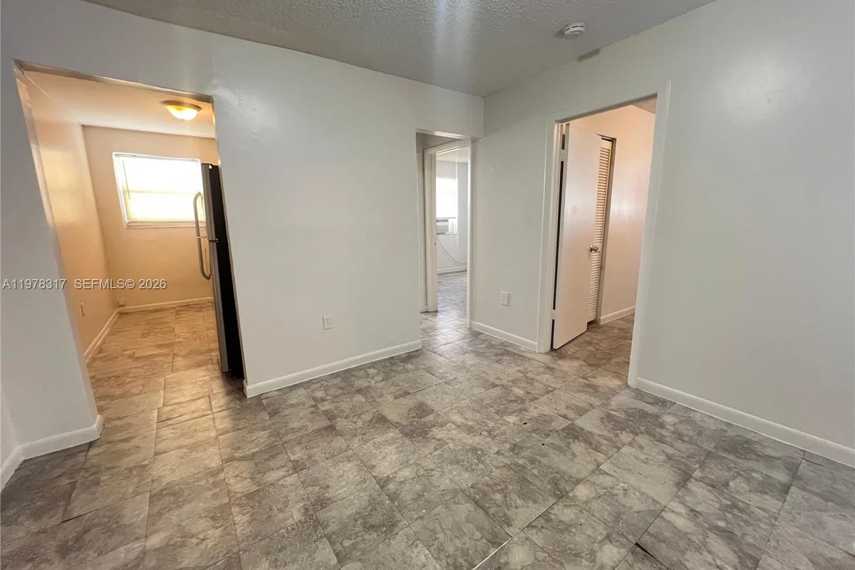 Apartment in Miami: photo 1 of 6