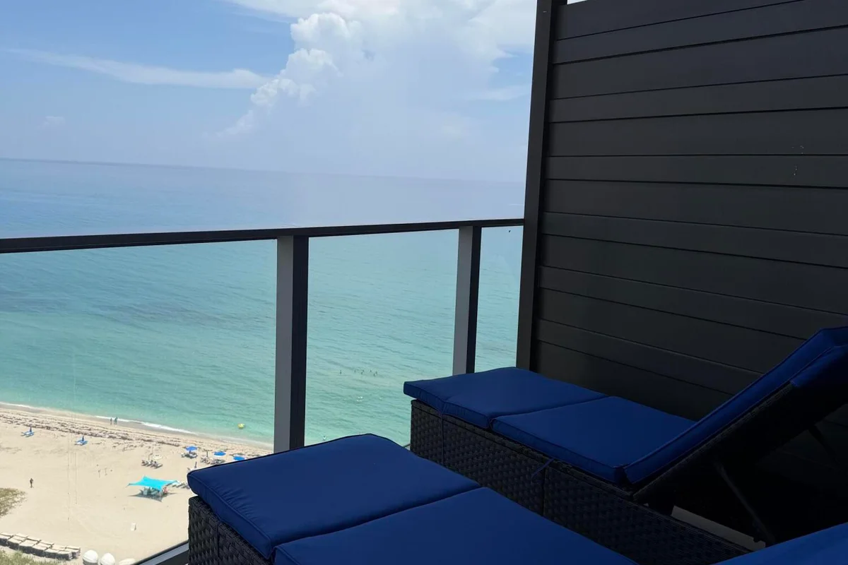 3100 N Ocean Dr #H1801, Riviera Beach: photo 1 of 30