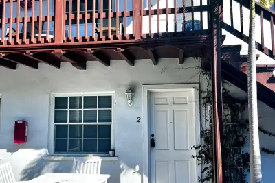 230 Conniston Rd #4, West Palm Beach: photo 1 of 18