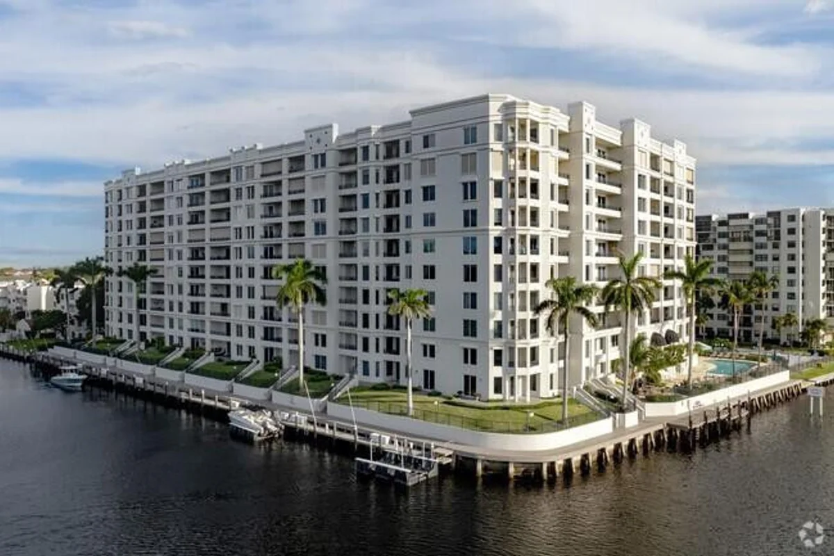 2880 NE 14th Street Cswy #710, Pompano Beach: photo 1 of 41