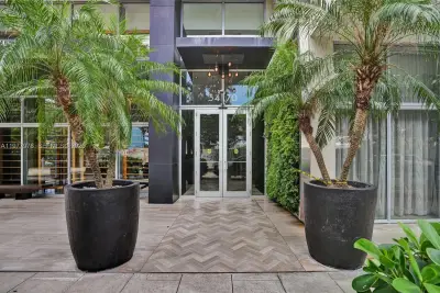 3470 E Coast Ave #H0708, Miami: photo 1 of 37