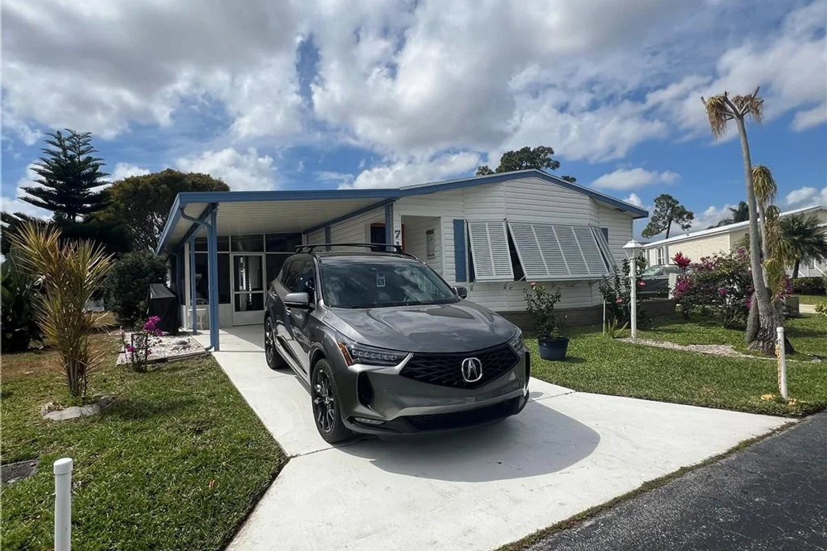 715 Sunny South Ave, Boynton Beach: photo 1 of 68