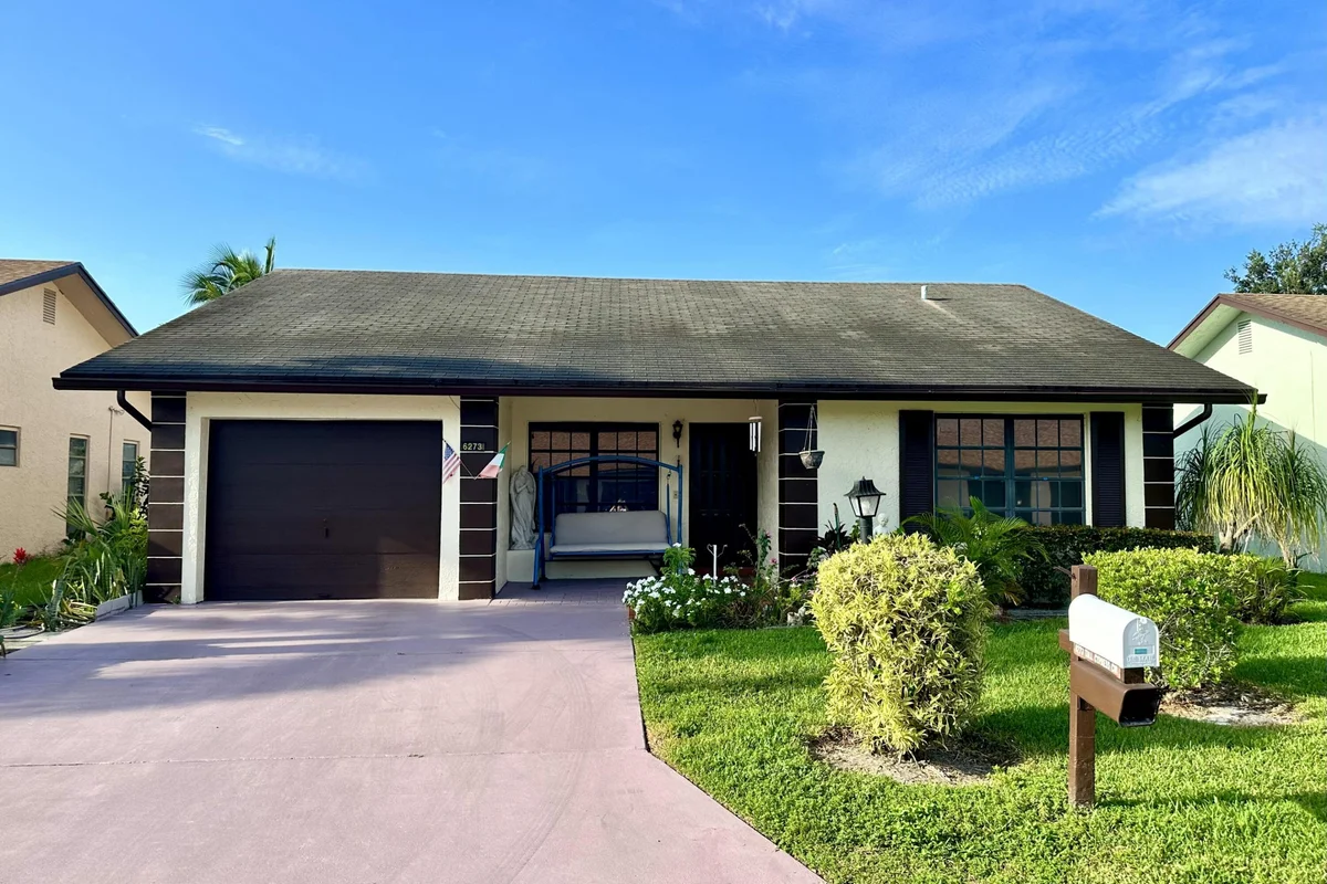 6273 Tall Cypress Cir, Greenacres: photo 1 of 15