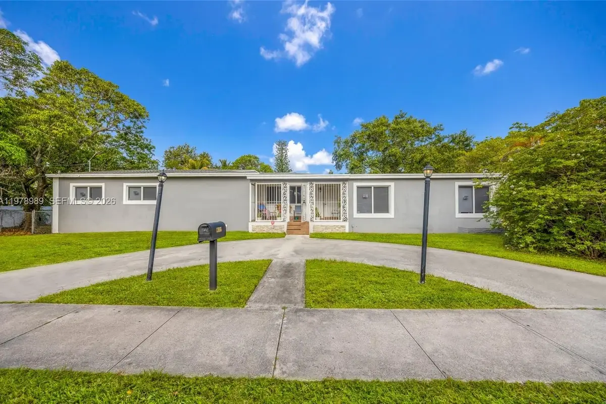 12090 NW 12th Ave, North Miami: photo 1 of 46