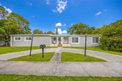 12090 NW 12th Ave, North Miami: photo 1 of 46