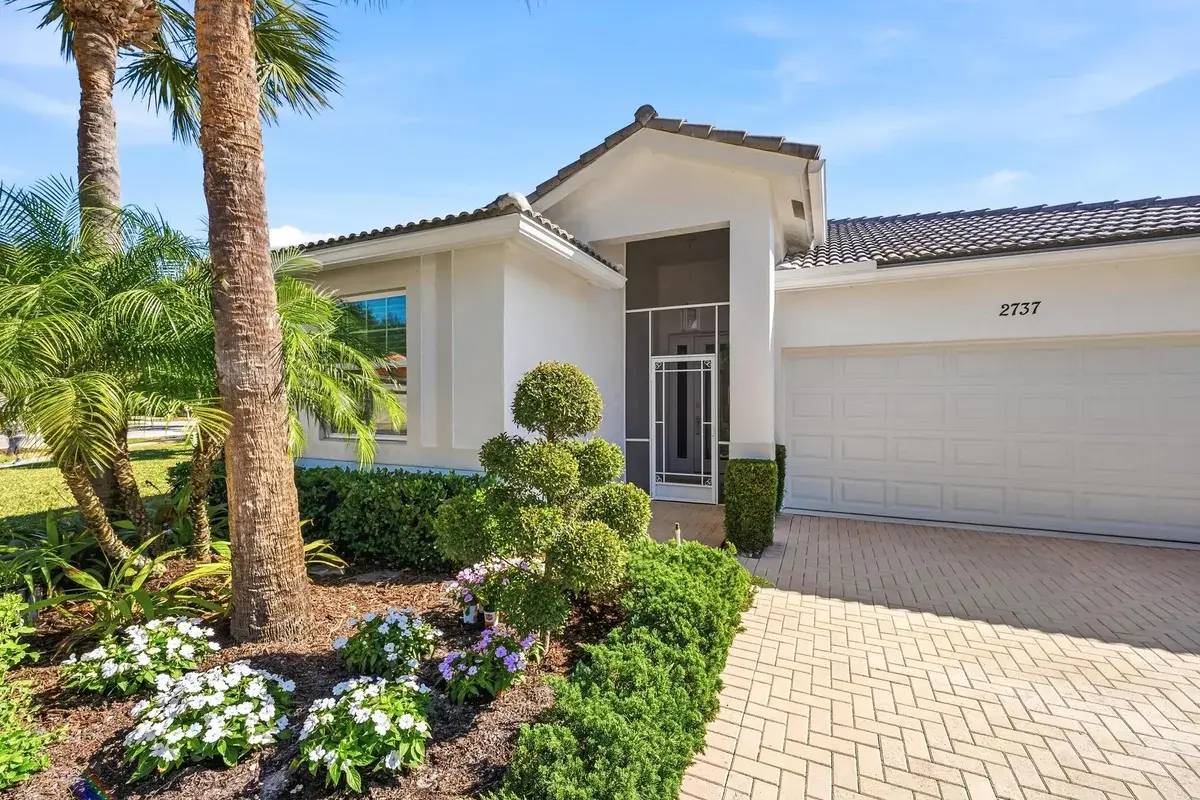 2737 Clipper Cir, West Palm Beach: photo 1 of 35