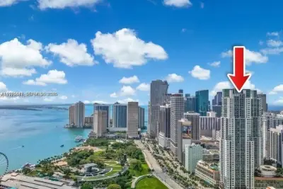244 Biscayne Blvd #440, Miami: photo 1 of 41