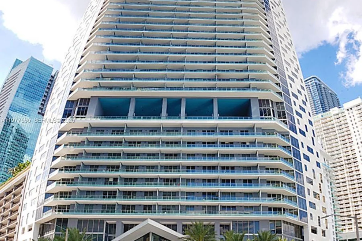 1300 Brickell Bay Dr #2512, Miami: photo 1 of 14