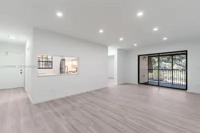 3631 NW 94th Ave #6G, Sunrise: photo 1 of 23