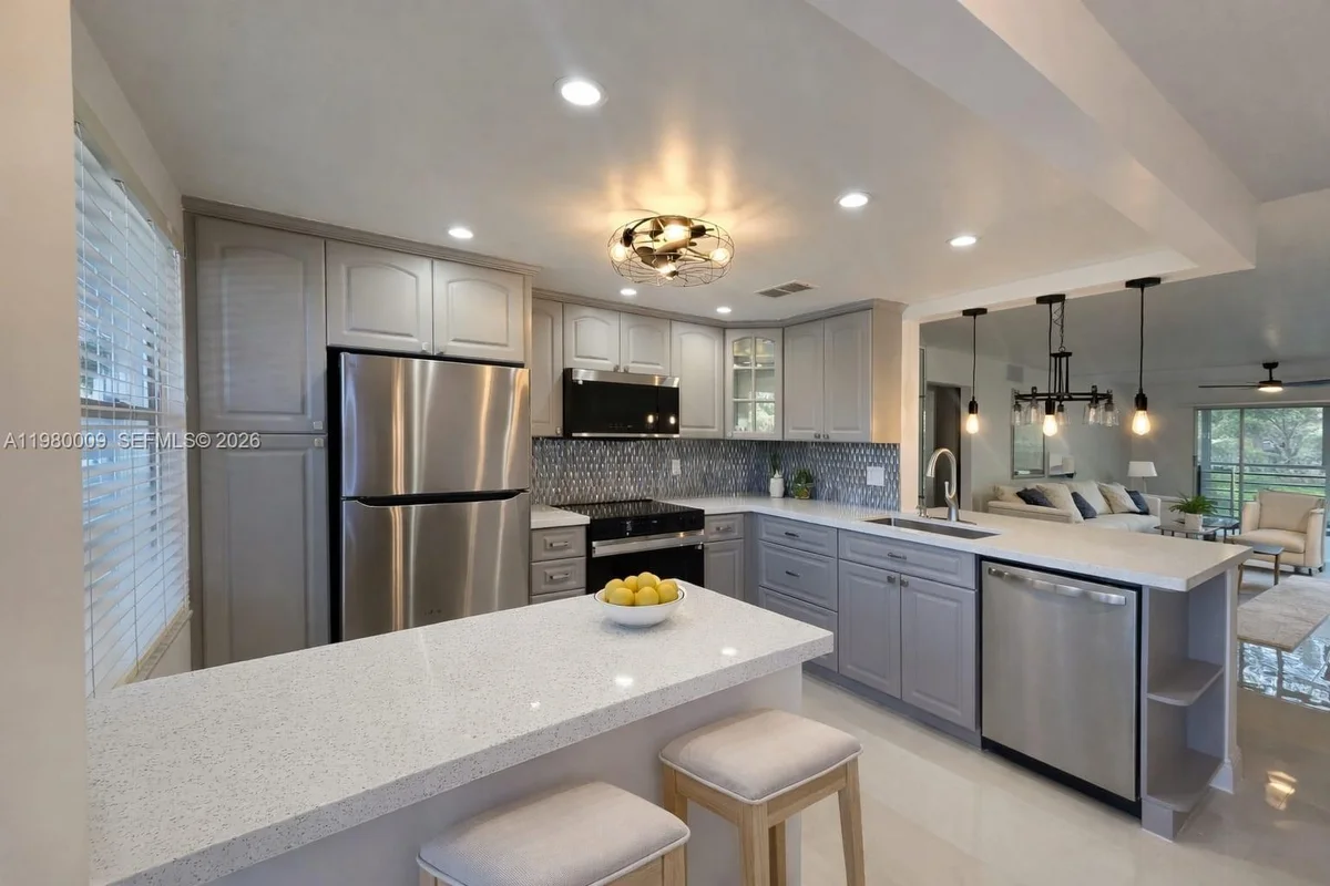 2403 Antigua Cir #L2, Coconut Creek: photo 1 of 42
