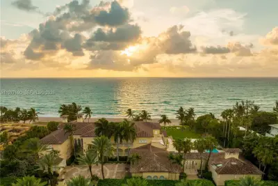 355 Ocean Blvd, Golden Beach: photo 1 of 19