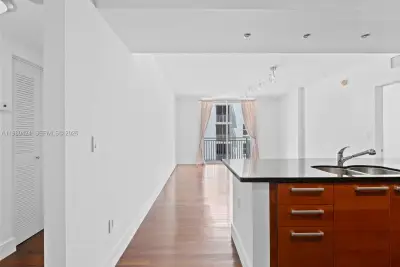 2030 S Douglas Rd #610, Coral Gables: photo 1 of 48