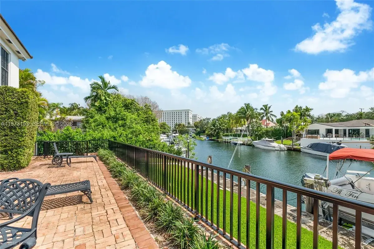 1265 S Alhambra Cir #A, Coral Gables: photo 1 of 19