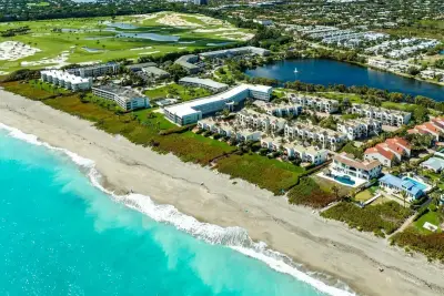 170 Celestial Way #3-2, Juno Beach: photo 1 of 30